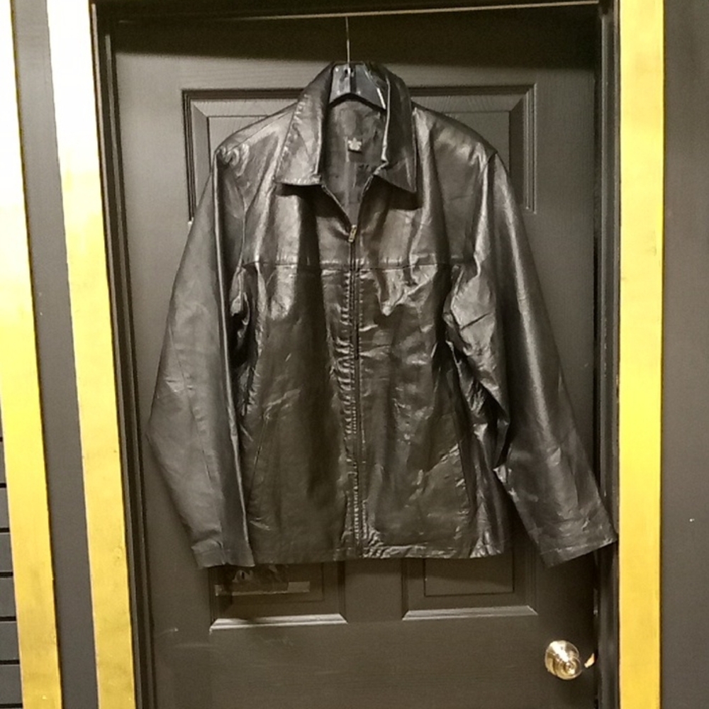 Men's Black Leather Jacket